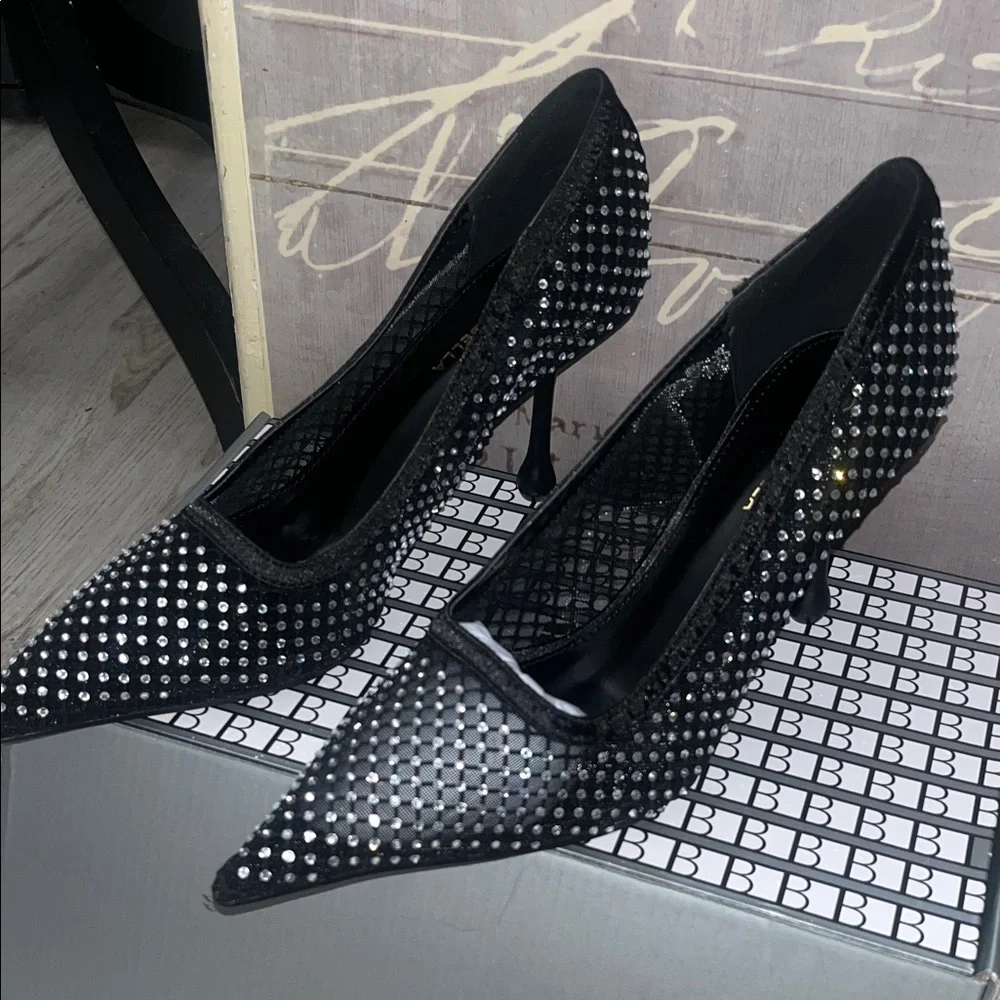 Chic Black Studded Heels - Picture 5 of 8